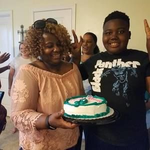 Meet your Posher, Gladys